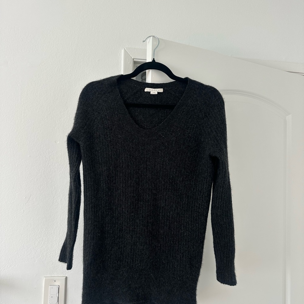 Cashmere V-Neck Sweater